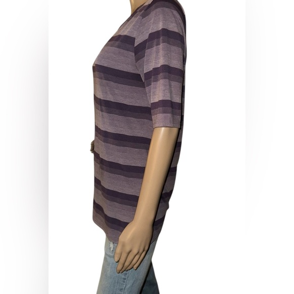 LuLaRoe Purple Striped Women's Top size large - Picture 4 of 6